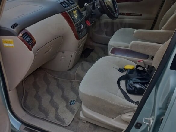 2001 Toyota Ipsum II (M20), зелёный, 950000 рублей - вид 19