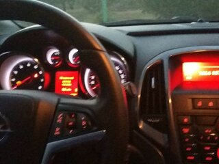 2012 Opel Astra J Рестайлинг, серебристый, 1000000 рублей, вид 5