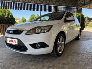2009 Ford Focus II Рестайлинг, белый, 550000 рублей, вид 2