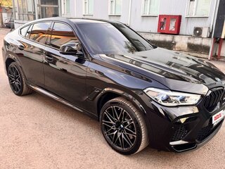 2020 BMW X6 M Competition III (F96), чёрный, 12000000 рублей, вид 2