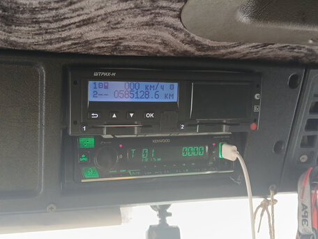 1990 Volvo FL, белый, 700000 рублей, вид 3