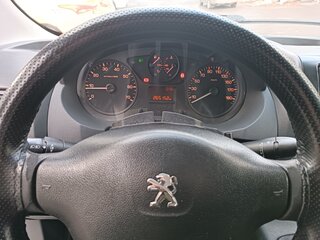 2014 Peugeot Expert II Рестайлинг, белый, 820000 рублей, вид 2