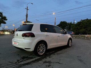2012 Volkswagen Golf VI, белый, 1100000 рублей, вид 3