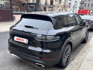 2019 Porsche Cayenne III, чёрный, 5000000 рублей, вид 4
