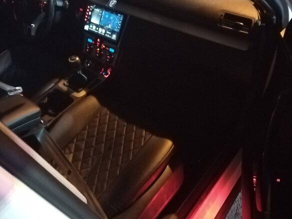 2009 Volkswagen Passat B6, белый, 700000 рублей - вид 13