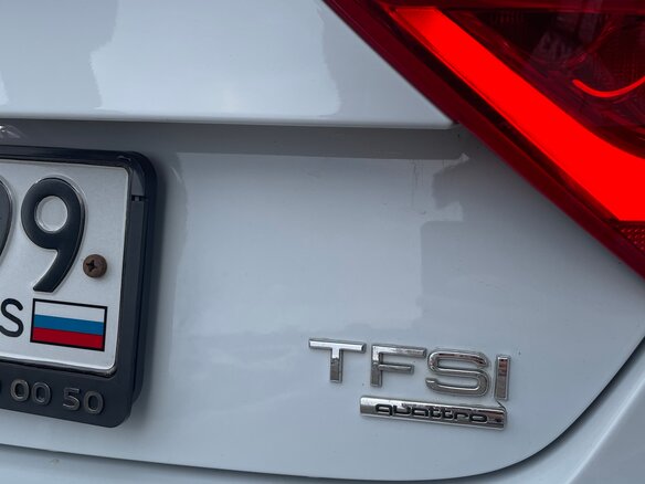 2014 Audi A7 I (4G), белый, 3000000 рублей - вид 19