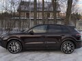 2018 Porsche Cayenne Turbo III, коричневый, 9000000 рублей - вид 3