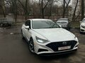 2020 Hyundai Sonata VIII (DN8), белый, 2000000 рублей - вид 4