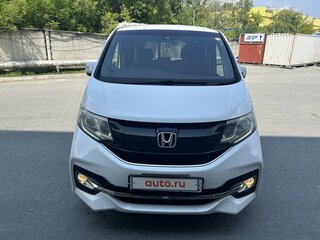 2015 Honda Stepwgn Spada V, белый, 2100000 рублей, вид 1