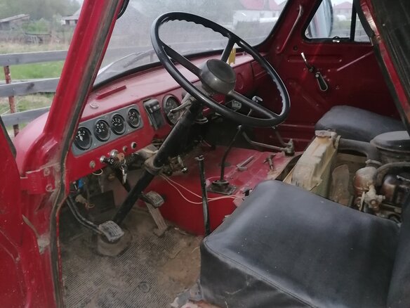 1994 УАЗ 3303, красный, 325000 рублей - вид 5