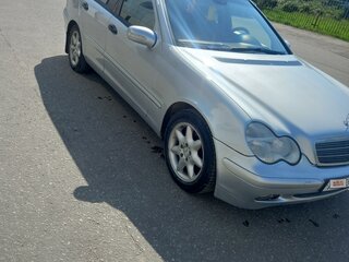 2002 Mercedes-Benz C-Класс 180 II (W203), серебристый, 580000 рублей, вид 4