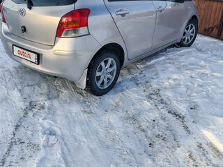 2010 Toyota Vitz II (XP90), розовый, 710000 рублей, вид 2