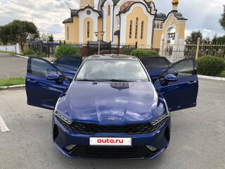 2020 Kia K5 III, синий, 2800000 рублей, вид 4