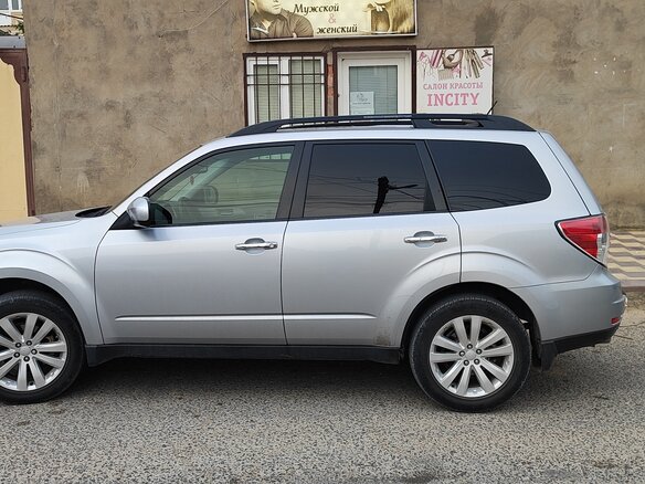 2012 Subaru Forester III Рестайлинг, серебристый, 1450000 рублей - вид 4