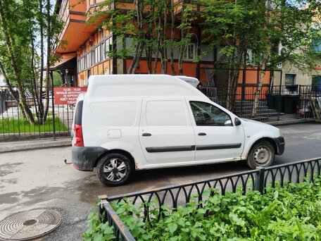 2019 LADA (ВАЗ) Largus, белый, 920000 рублей, вид 3