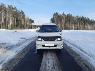 2005 Toyota Town Ace III, белый, 900000 рублей, вид 2