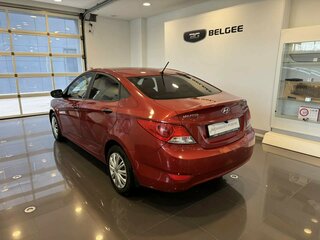2014 Hyundai Solaris I, красный, 730000 рублей, вид 2