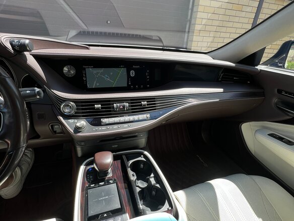 2018 Lexus LS 500 V, белый, 4850000 рублей - вид 12