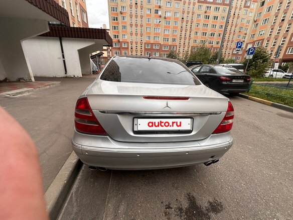 2002 Mercedes-Benz E-Класс 320 III (W211, S211), серебристый, 450000 рублей - вид 2