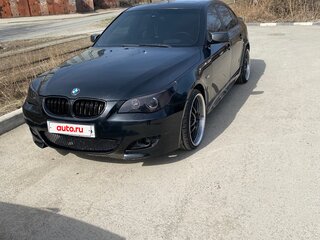2005 BMW 5 серии 525xi V (E60/E61), чёрный, 1050000 рублей, вид 2