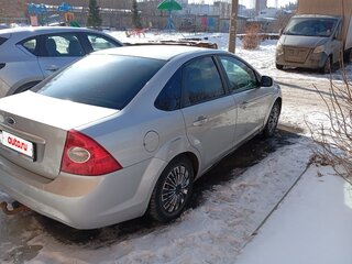 2011 Ford Focus II Рестайлинг, серебристый, 880000 рублей, вид 4