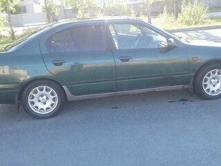 1998 Nissan Primera II (P11), зелёный, 95000 рублей, вид 2