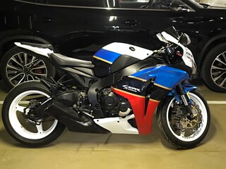 2009 Honda CBR 1000 RR/RA Fireblade, синий, 650000 рублей, вид 2