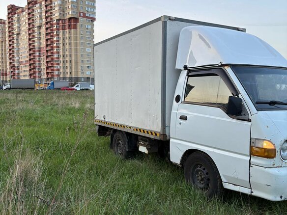 2010 Hyundai H100, белый, 750000 рублей - вид 6