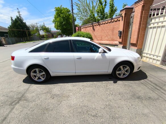 2011 Audi A6 III (C6) Рестайлинг, белый, 1300000 рублей - вид 4