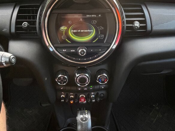 2014 Mini Hatch Cooper III (F55/F56), жёлтый, 1850000 рублей - вид 7