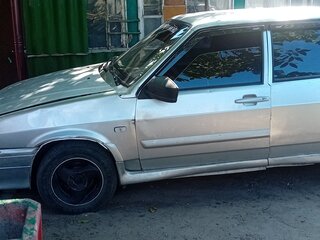 2004 Lada (ВАЗ) 2115, серебристый, 120000 рублей, вид 3