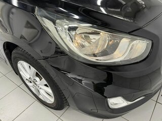 2012 Hyundai Solaris I, чёрный, 650000 рублей, вид 5