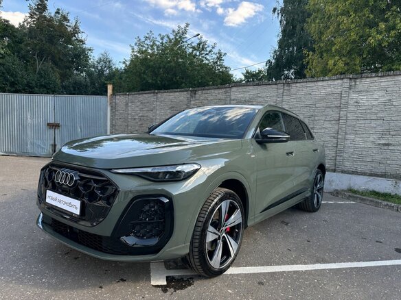 2026 Audi Q5 L III (GU), зелёный, 7350000 рублей