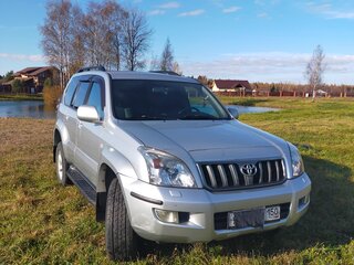 2008 Toyota Land Cruiser Prado 5-speed 120 Series Рестайлинг, серебристый, 3500000 рублей, вид 3
