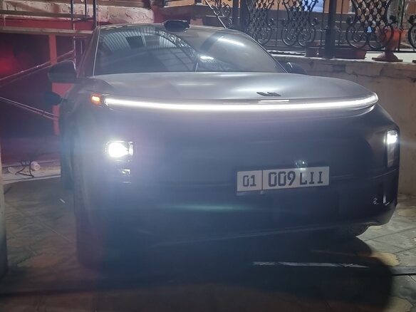 2024 Li Auto (Lixiang) L9 44.5 kWh I, чёрный, 6100000 рублей - вид 6