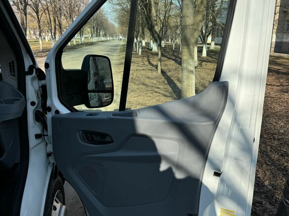 2015 Ford Transit, белый, 2150000 рублей - вид 11