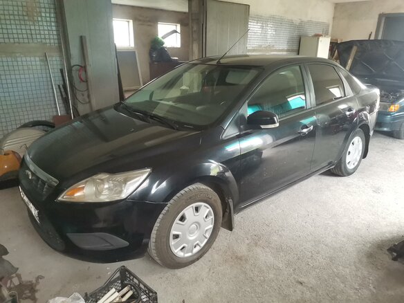 2010 Ford Focus II Рестайлинг, чёрный, 585000 рублей
