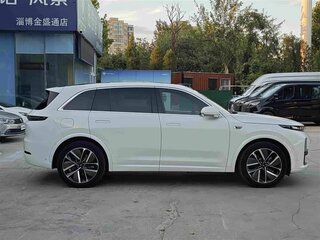 2024 Li Auto (Lixiang) L7 52.3 kWh I Рестайлинг, белый, 6150000 рублей, вид 3