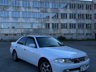 2001 Toyota Carina VII (T210), белый, 450000 рублей, вид 1
