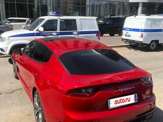 2019 Kia Stinger I, красный, 3700000 рублей, вид 4