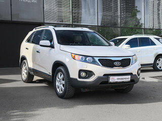 2011 Kia Sorento II, бежевый, 1025000 рублей, вид 3