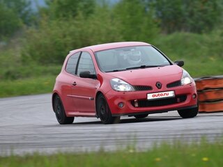 2008 Renault Clio RS III, красный, 1050000 рублей, вид 2