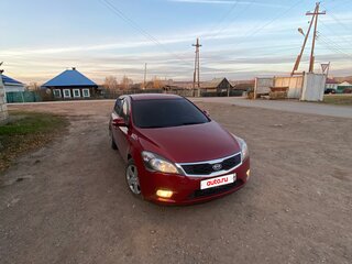 2010 Kia Ceed I Рестайлинг, красный, 750000 рублей, вид 2