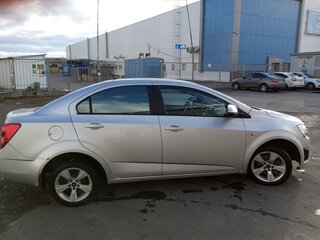 2012 Chevrolet Aveo II, серебристый, 830000 рублей, вид 4