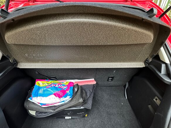 2008 Mazda 2 II (DE), красный, 750000 рублей - вид 12