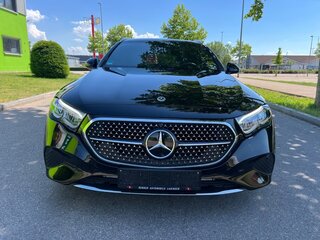 2025 Mercedes-Benz E-Класс 220 d VI (W214, S214), чёрный, 6200000 рублей, вид 2