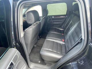 2006 Volkswagen Touareg I, чёрный, 1000000 рублей, вид 5