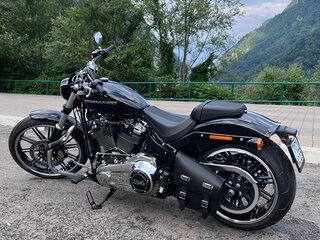 2019 Harley-Davidson Breakout, чёрный, 2200000 рублей, вид 2