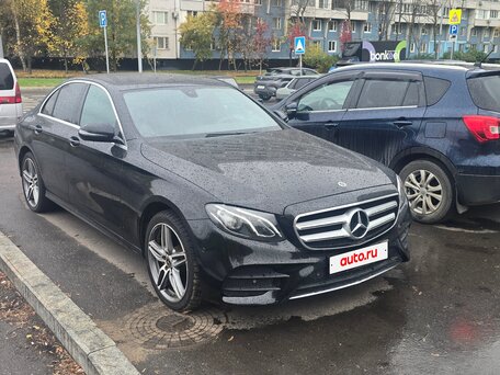 2018 Mercedes-Benz E-Класс 220 d V (W213, S213, C238), чёрный, 2100000 рублей, вид 5