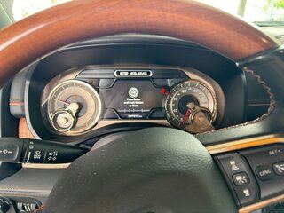 2019 Ram 1500 Crew Cab eTorque V, белый, 6750000 рублей, вид 5